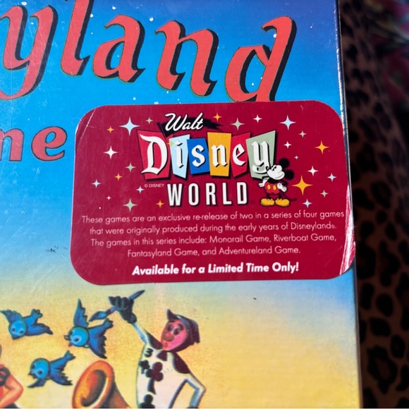 Walt Disney’s Classic Board game Set - Picture 5 of 7